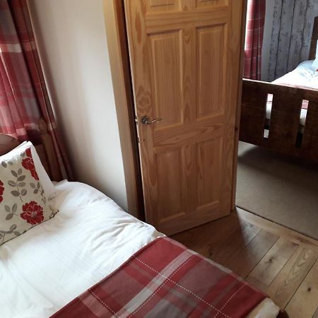 The Birdcage Guest House Cornhill on Tweed Exteriör bild