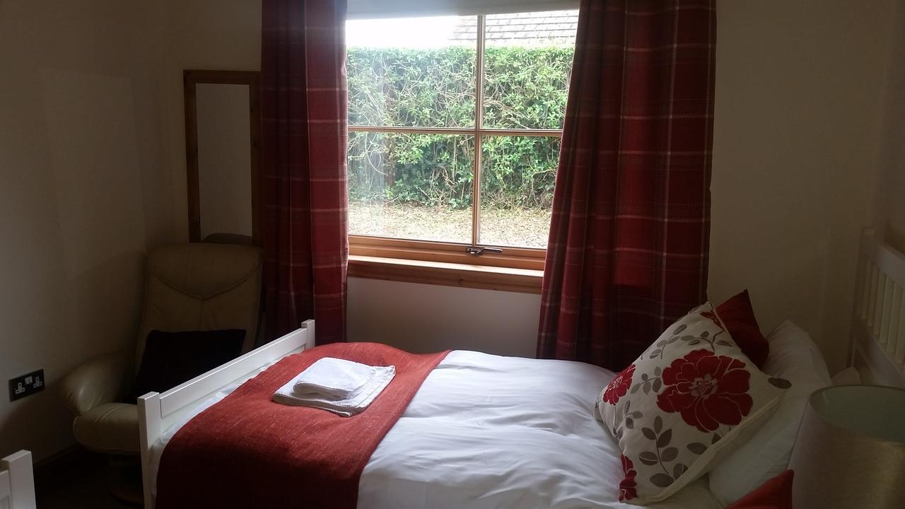 The Birdcage Guest House Cornhill on Tweed Exteriör bild