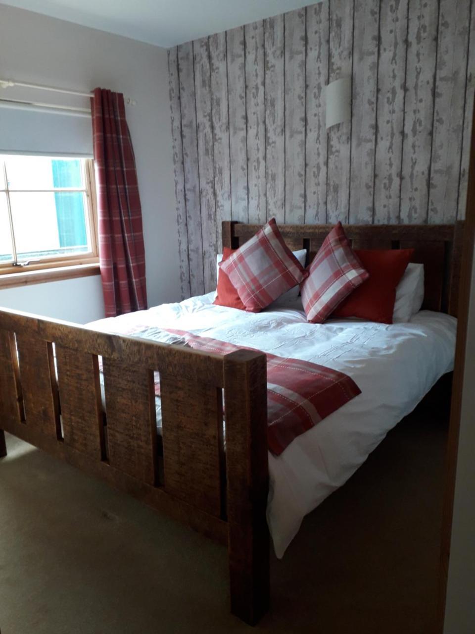 The Birdcage Guest House Cornhill on Tweed Exteriör bild